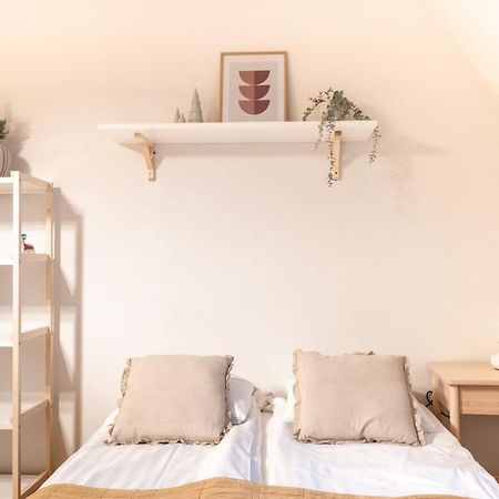 2Ndhomes Cozy & Compact Top Floor Studio In Erottaja เฮลซิงกิ ภายนอก รูปภาพ