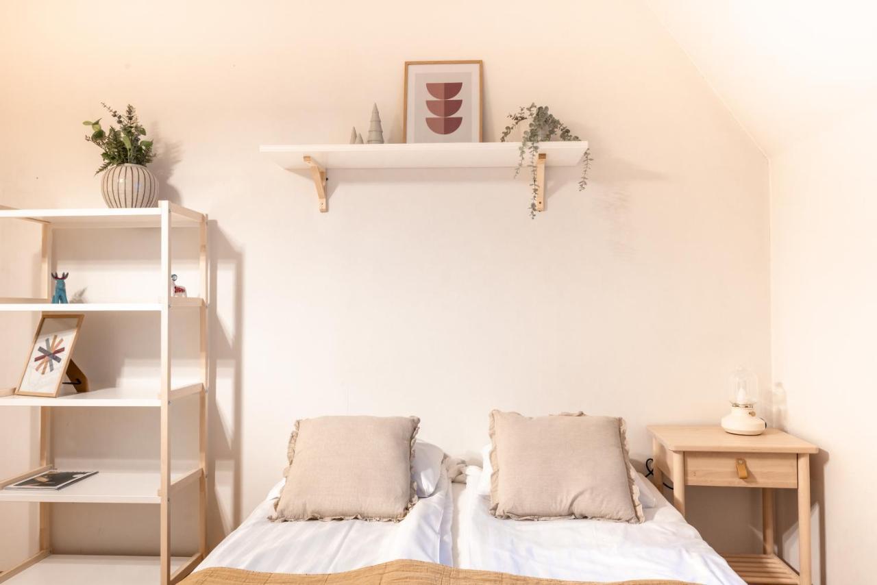 2Ndhomes Cozy & Compact Top Floor Studio In Erottaja เฮลซิงกิ ภายนอก รูปภาพ